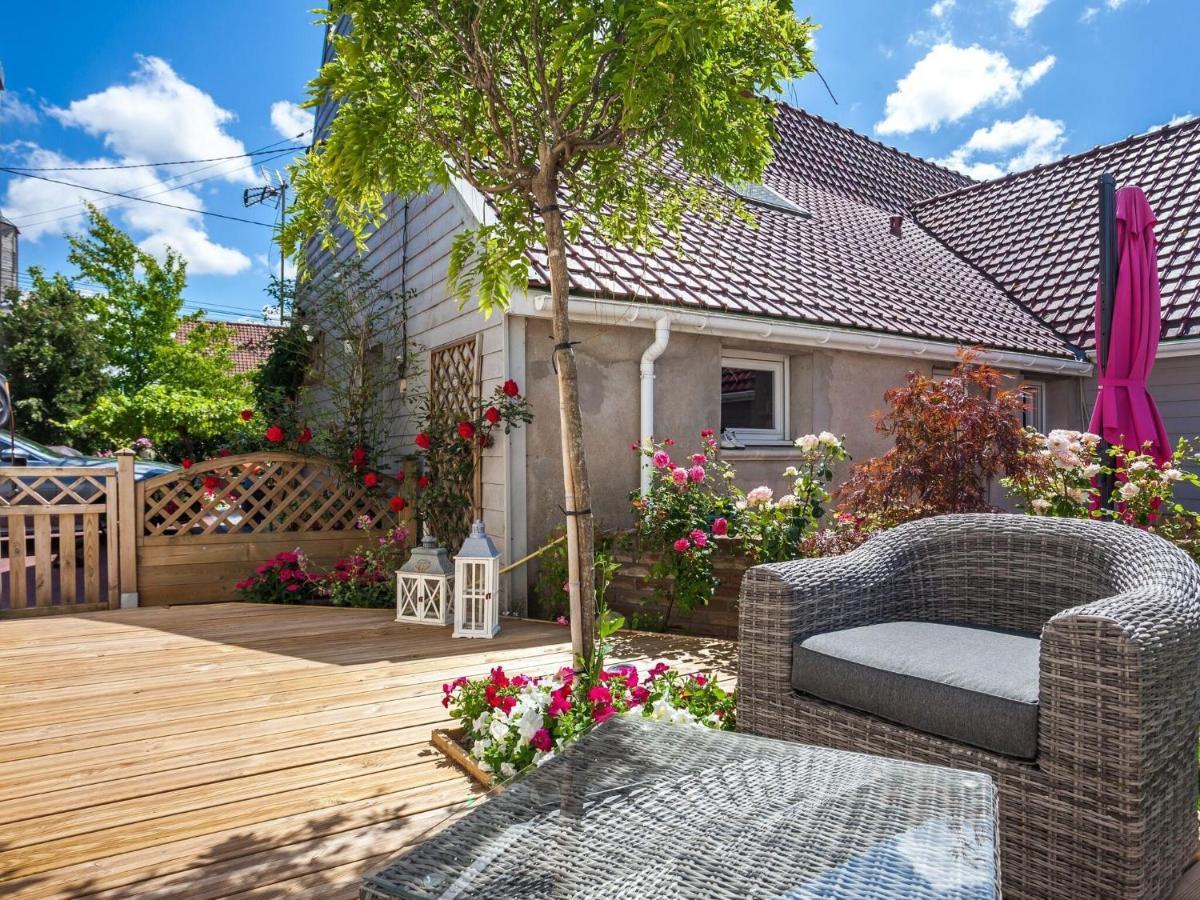 Cosy Apartment In Eperlecques With Fireplace Oda fotoğraf